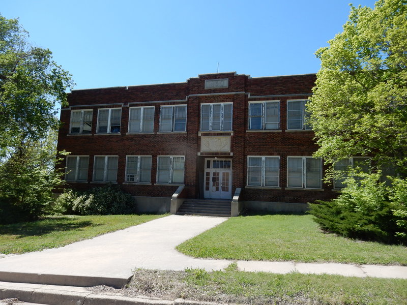 The Paradise school is still a solid structure after 86 years.