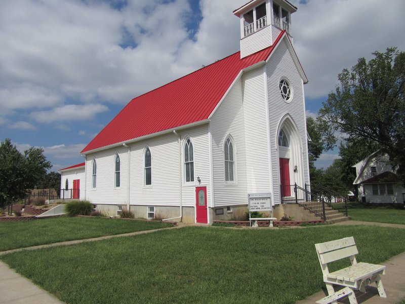 If this isn't a classic piece of small town Americana, then I don't know what is!!