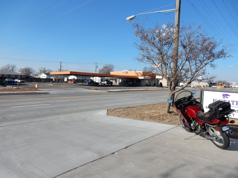 This A&amp;W still sports the &quot;Drive up Service&quot; awning. Remember the ice cold frosty mugs of REAL rootbeer on the aluminum tray hanging on the windshield of your Honda GoldWing -- or was that a 56 Ford?