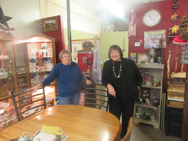 THANKS TO THESE NICE LADIES FOR OPENING UP THE SHOP AND MAKING COFFEE!!