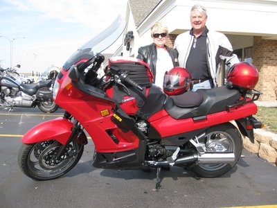 2000 Kawasaki Concourse....20,000 miles....Judy and Glen....Olathe, KS....10/2011