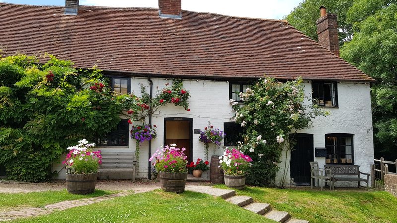 The Three Horseshoes public house situated deep in the Hampshire countryside