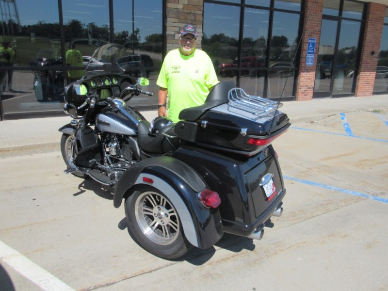 Marvin rode his new Trike, very nice.