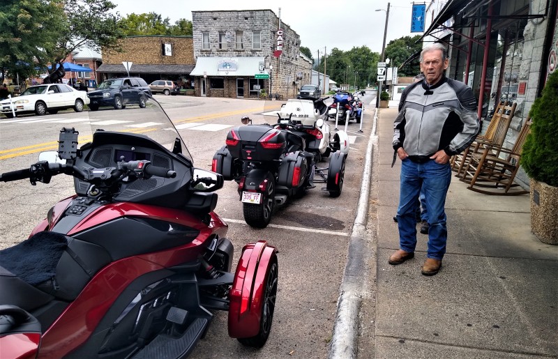 Spyders took all the parking spots