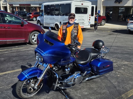 Gary D. rode up from Urich, MO.  We followed him a ways on the way home.