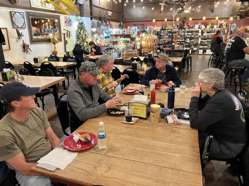 Lunch at the Apple House in Linden, VA