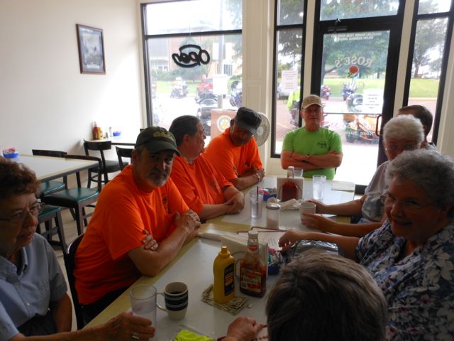 This started out to just be the "ladies' table, but it quickly filled up because we pretty much filled Rose's by the time everyone arrived.