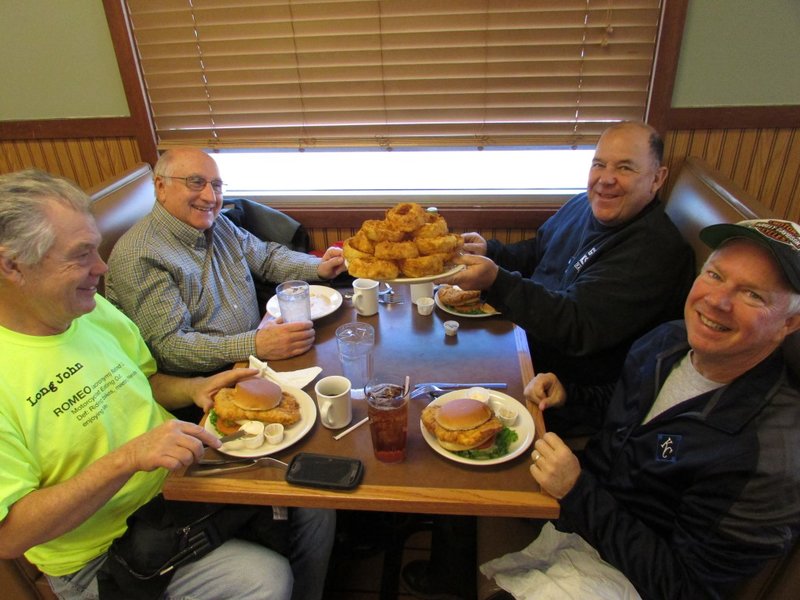 11-24-15 Romeos 039.JPG