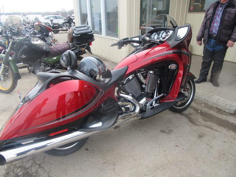 Allen rode his like-new Victory today after just picking it up in Illinois!