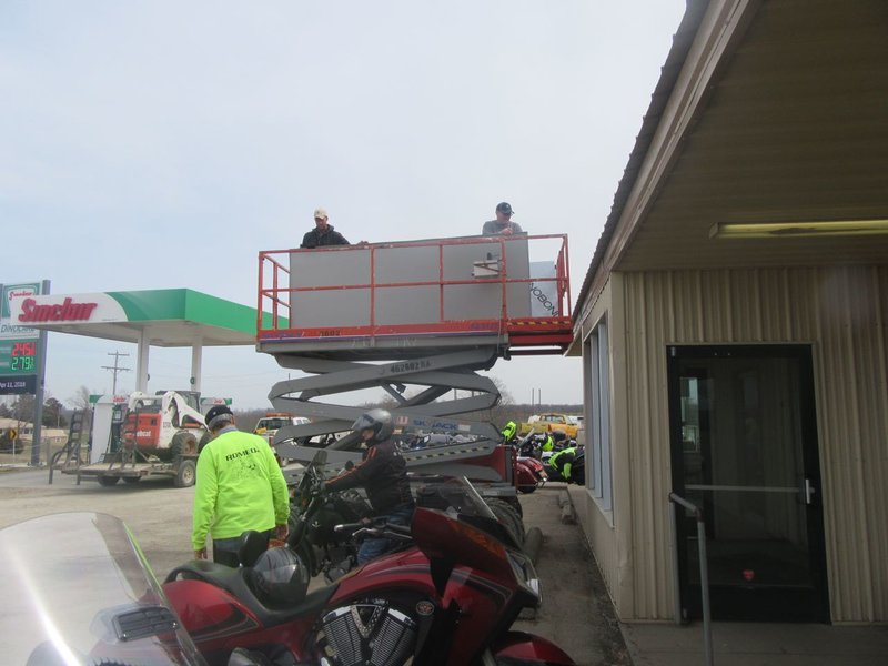 THERE WERE SO MANY BIKES TODAY THEY HAD TO BRING IN A LIFT AND OFFER ROOF PARKING!!