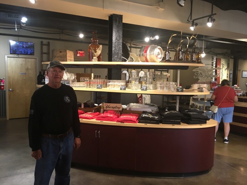 The place to buy your Yuengling Xmas ornament