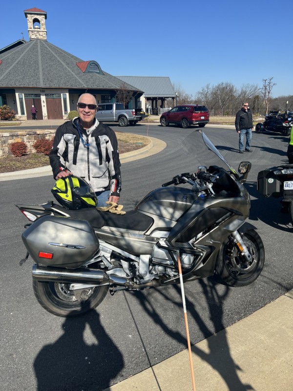 Tyler G    Yamaha FJR