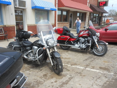 Later arrivals, notice the bikes are cleaner.