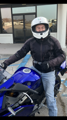 There’s Mike Rowland again at the River Church. What a lovely R3 !!