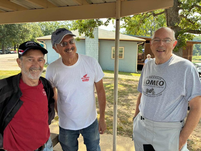 Mike R., Bill and my two stroke mentor Mr. Mike N.