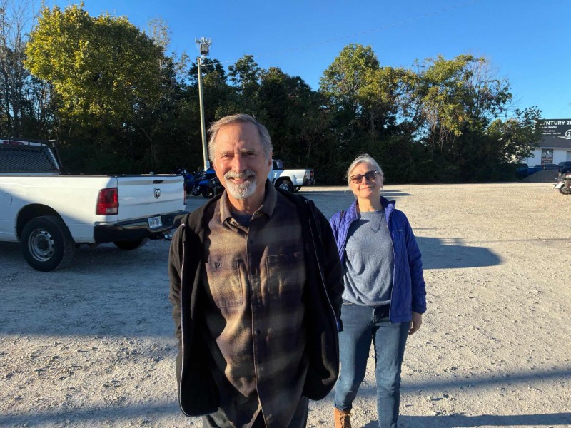 Here’s Johnny .. Fast Hands Hamilton .. love that guy. We all do.  His wonderful wife Sharon too. Such a great couple. So Sharon wants a KLR you say ? I’m liking the way she’s thinkin. Sell ya mine .. I might be  ready for an off road upgrade.